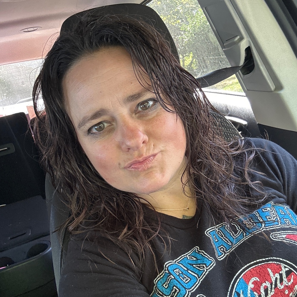 Meet your Posher, Amanda